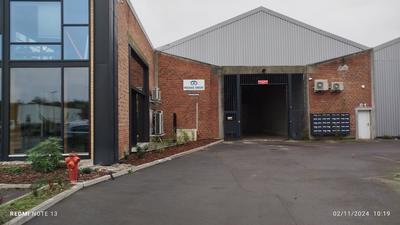 Local artisanal - 125 m² - 1 pièce