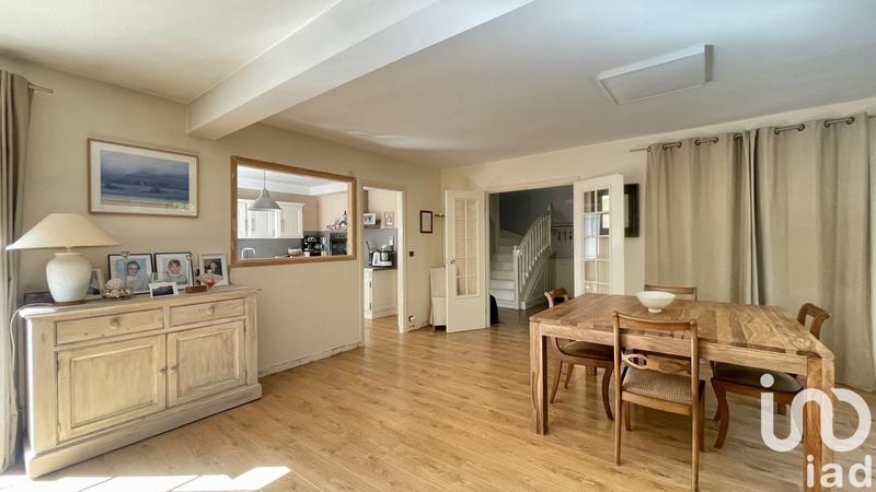 Maison - 173 m² - 8 pièces