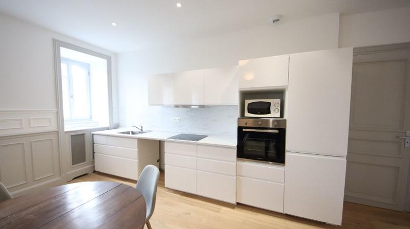 Appartement - 102 m² - 3 pièces