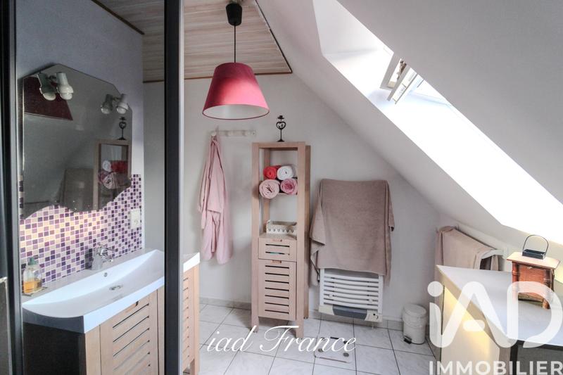 Maison - 102 m² - 6 pièces