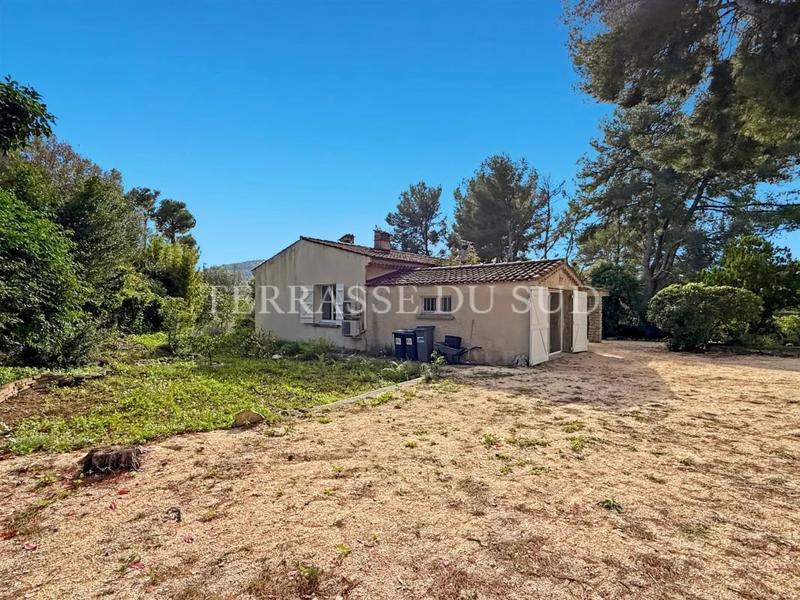 Maison - 94 m² - 4 pièces