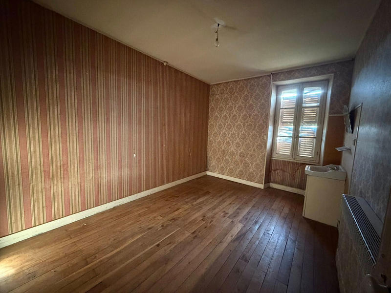 Maison - 116 m² - 7 pièces