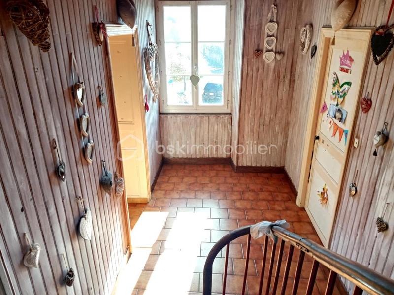 Maison en pierre - 189 m² - 8 pièces