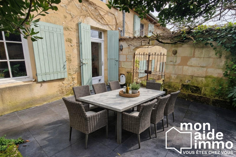 Maison - 163 m² - 5 pièces