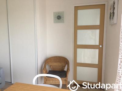 Chambre - 28 m² - 1 pièce