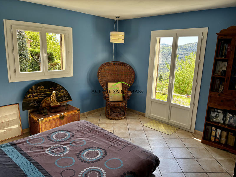 Maison - 130 m² - 4 pièces