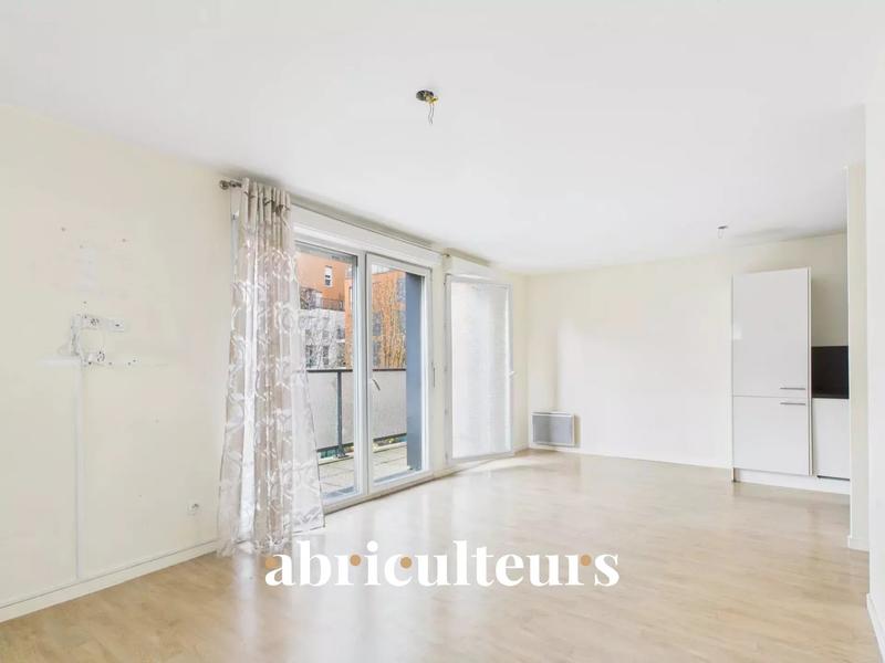 Appartement - 75 m² - 4 pièces