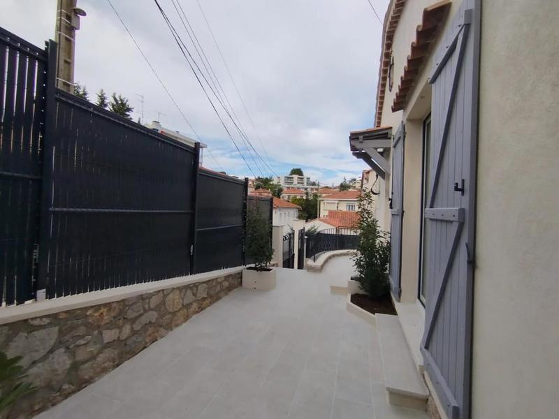 Maison de ville - 80 m² - 4 pièces