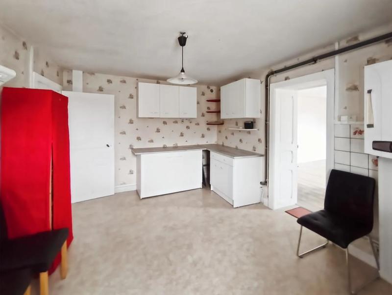 Maison - 306 m² - 11 pièces