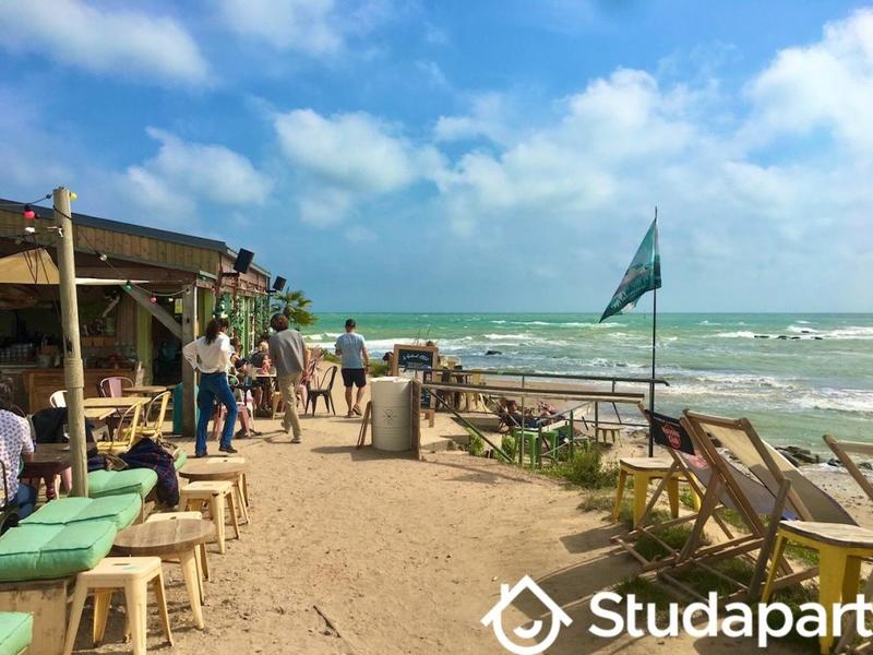 Chambre - 15 m² - 1 pièce