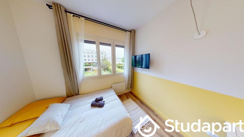 Chambre - 10 m² - 1 pièce