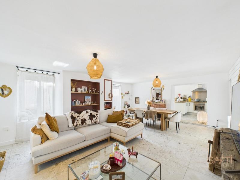 Maison - 92 m² - 3 pièces