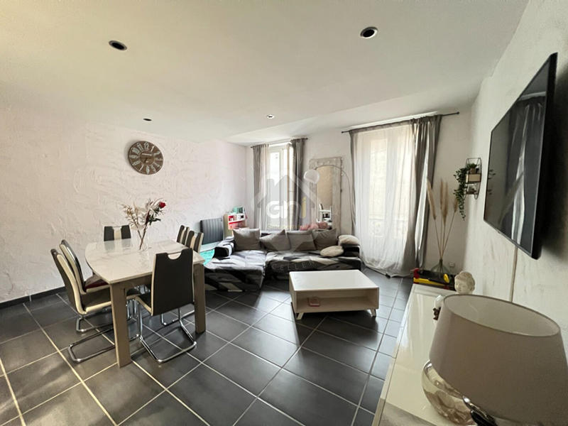 Appartement - 61 m² - 3 pièces