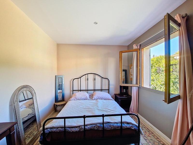 Villa - 164 m² - 6 pièces