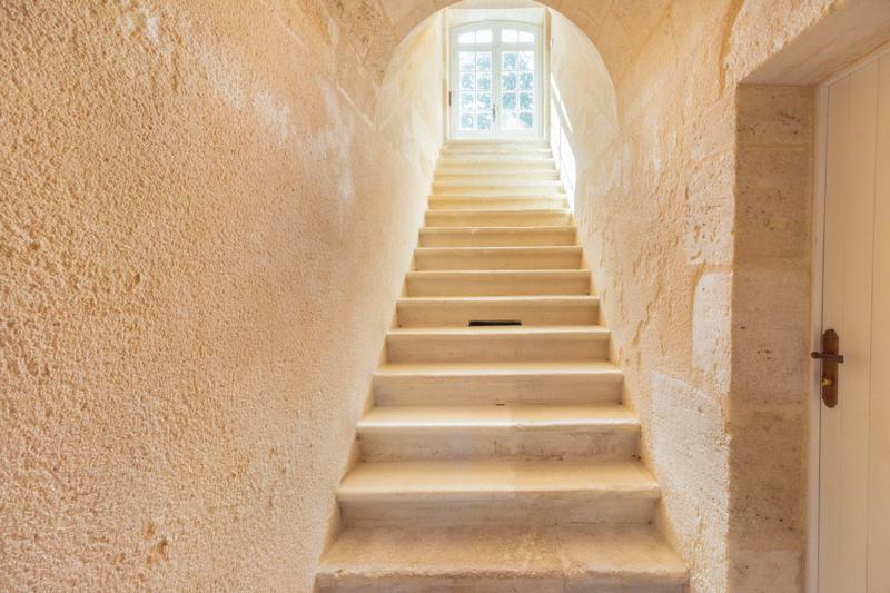 Château - 1 160 m² - 20 pièces