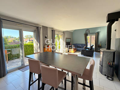 Maison - 132 m² - 6 pièces