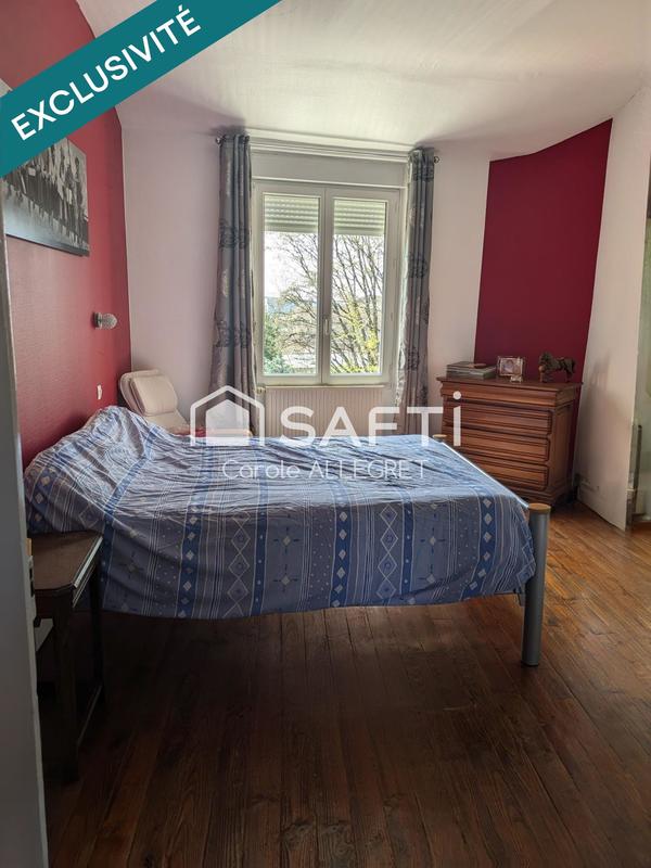 Maison - 182 m² - 7 pièces