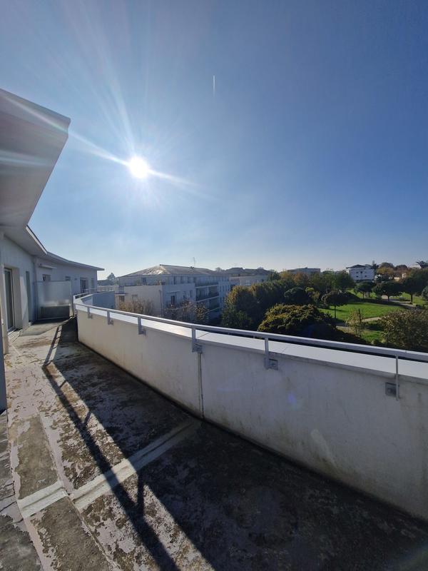 Appartement - 120 m² - 5 pièces