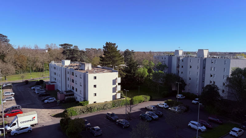 Appartement - 84 m² - 4 pièces