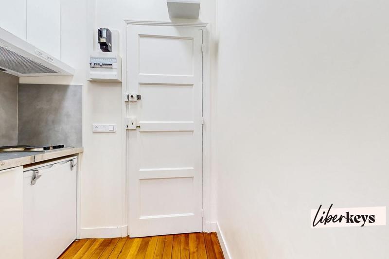 Studio - 10 m² - 1 pièce