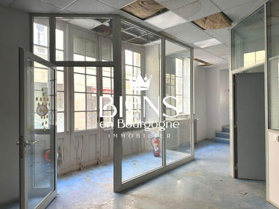 Appartement - 175 m² - 7 pièces