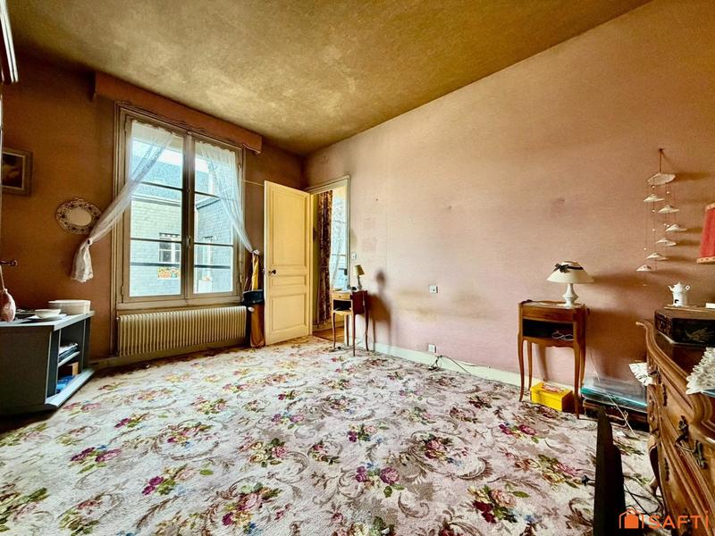 Appartement - 136 m² - 4 pièces