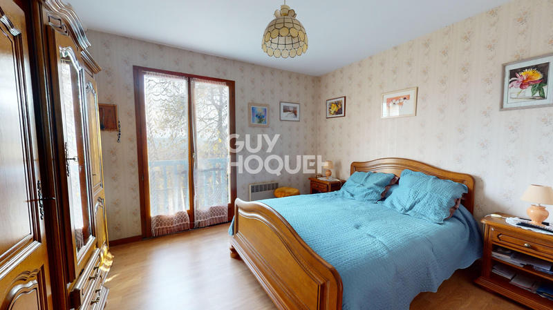 Maison - 137 m² - 6 pièces