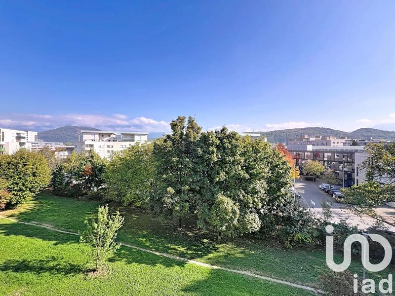 Appartement - 70 m² - 4 pièces