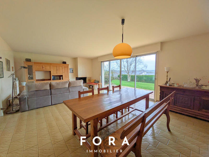 Maison - 190 m² - 6 pièces