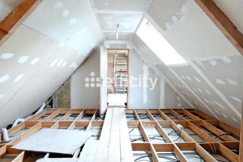 Maison - 142 m² - 6 pièces