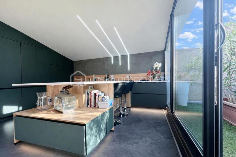 Appartement - 140 m² - 4 pièces