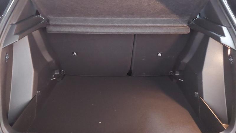 Peugeot 2008 Hybrid 145 e-Dcs6 Allure