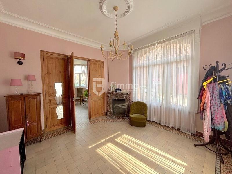 Maison - 169 m² - 7 pièces