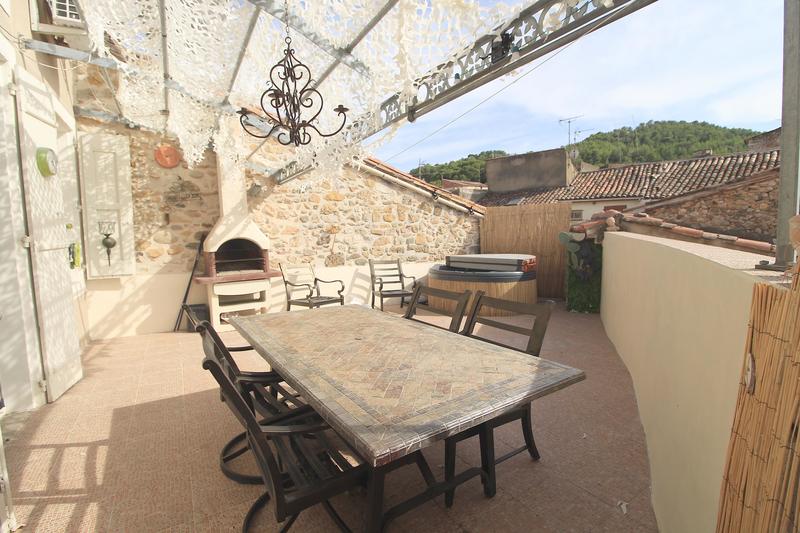 Maison ancienne - 240 m² - 10 pièces