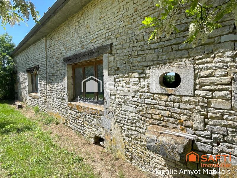 Propriété - 820 m² - 11 pièces