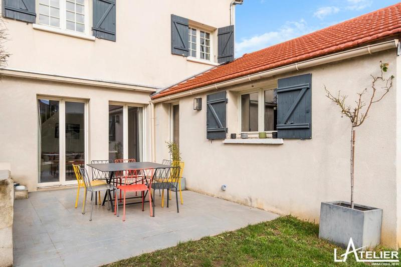 Maison - 122 m² - 6 pièces