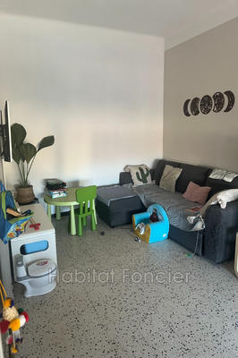 Appartement - 79 m² - 3 pièces