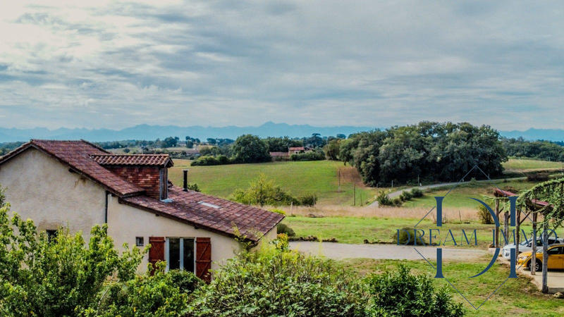 Maison - 165 m² - 5 pièces