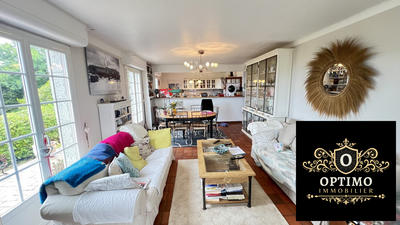 Maison traditionnelle - 120 m² - 5 pièces