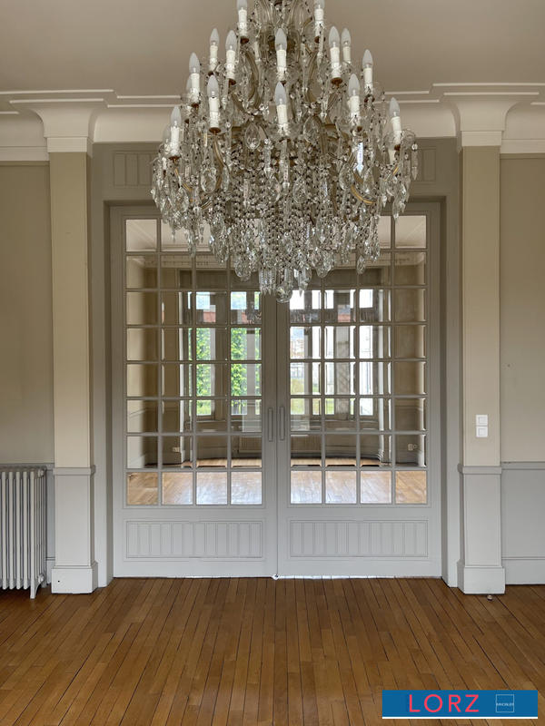 Appartement - 128 m² - 5 pièces