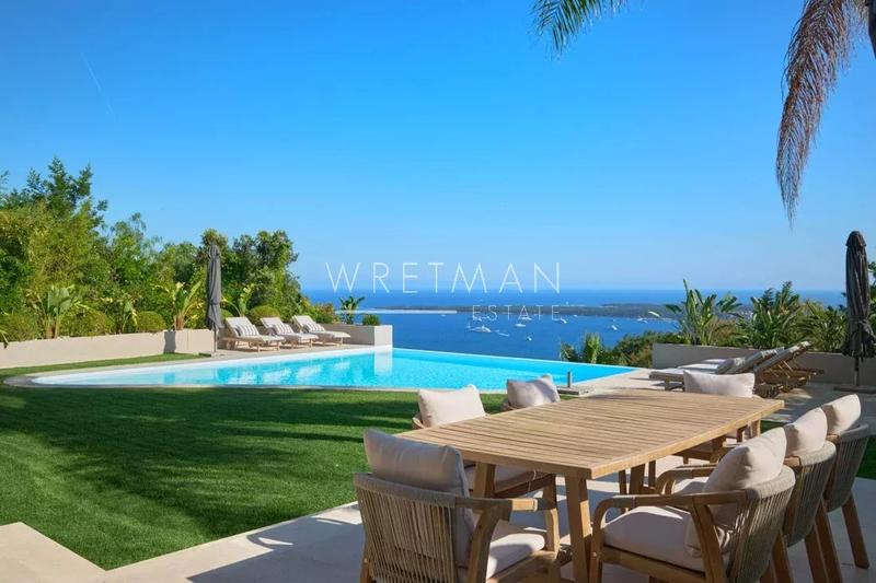 Villa - 291 m² - 7 pièces