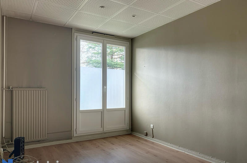Appartement - 98 m² - 6 pièces