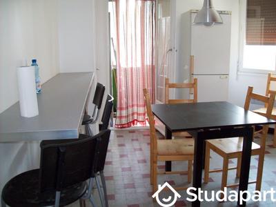 Chambre - 16 m² - 1 pièce