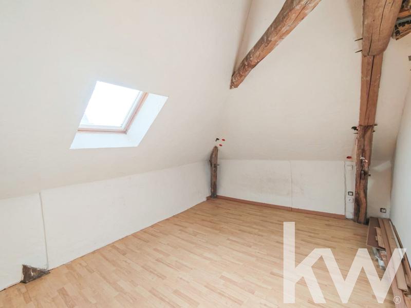 Maison - 268 m² - 12 pièces