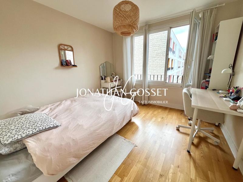 Appartement - 87 m² - 4 pièces