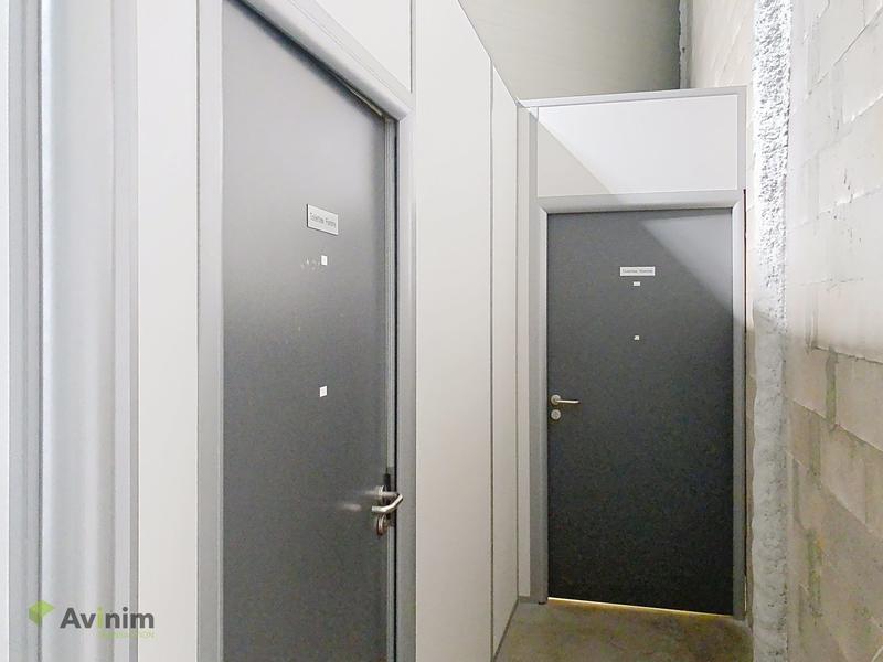 Local commercial - 2 735 m²