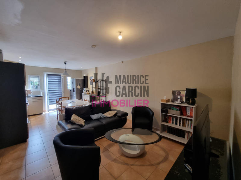 Maison - 210 m² - 8 pièces