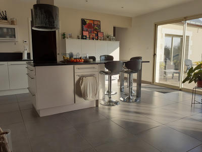 Maison - 170 m² - 6 pièces