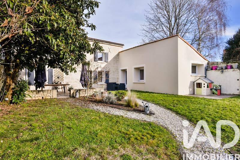 Maison - 137 m² - 4 pièces