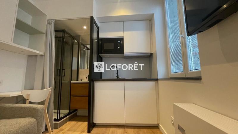 Studio - 13 m² - 1 pièce